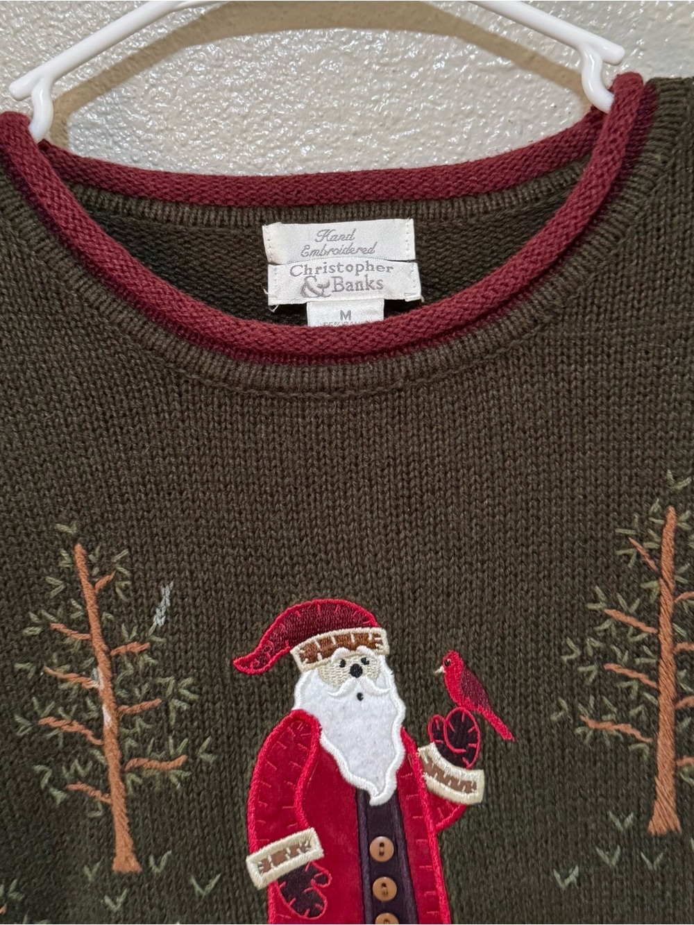 W Sz. Med Green Holiday Christmas Crew Sweater Santa Woodland Hand Embroidered - Picture 3 of 15